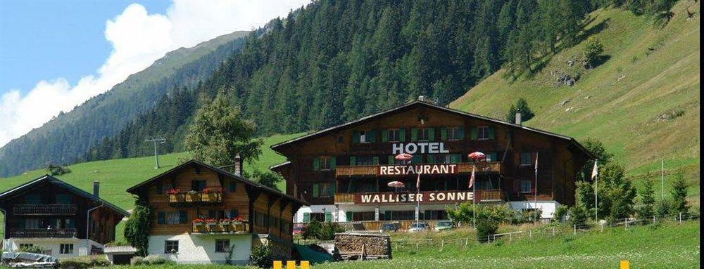 Hotel Restaurant Walliser Sonne Reckingen Exterior foto